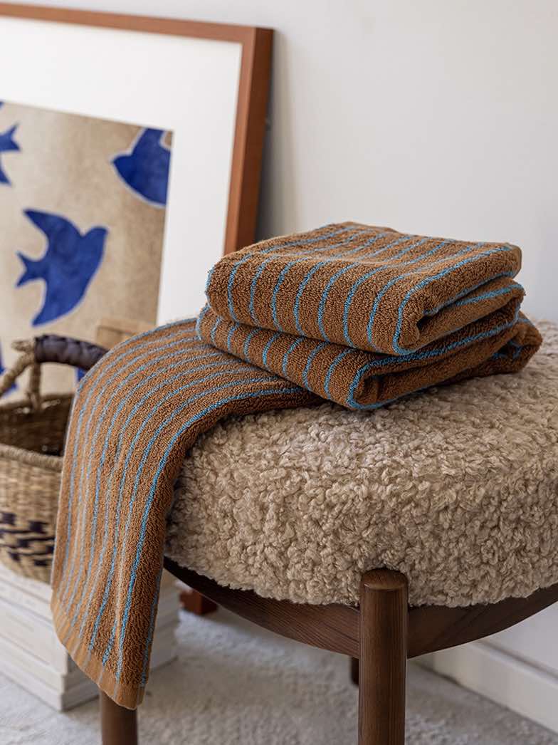 Ultra Soft Absorbent Retro Stripe Bath Towel - 100% Organic Cotton