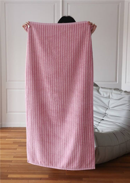Ultra Soft Absorbent Retro Stripe Bath Towel - 100% Organic Cotton